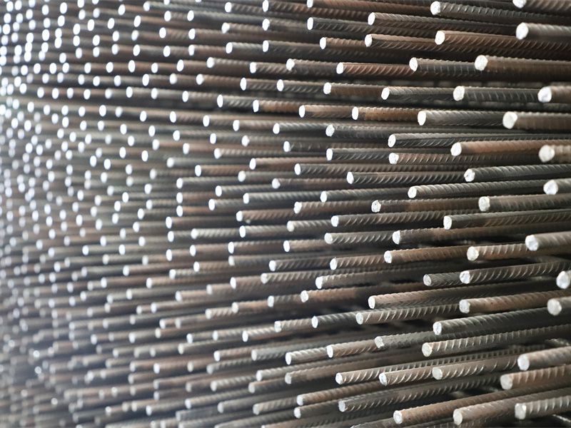 混凝土剪力墻內如何配置CRB600H鋼筋？